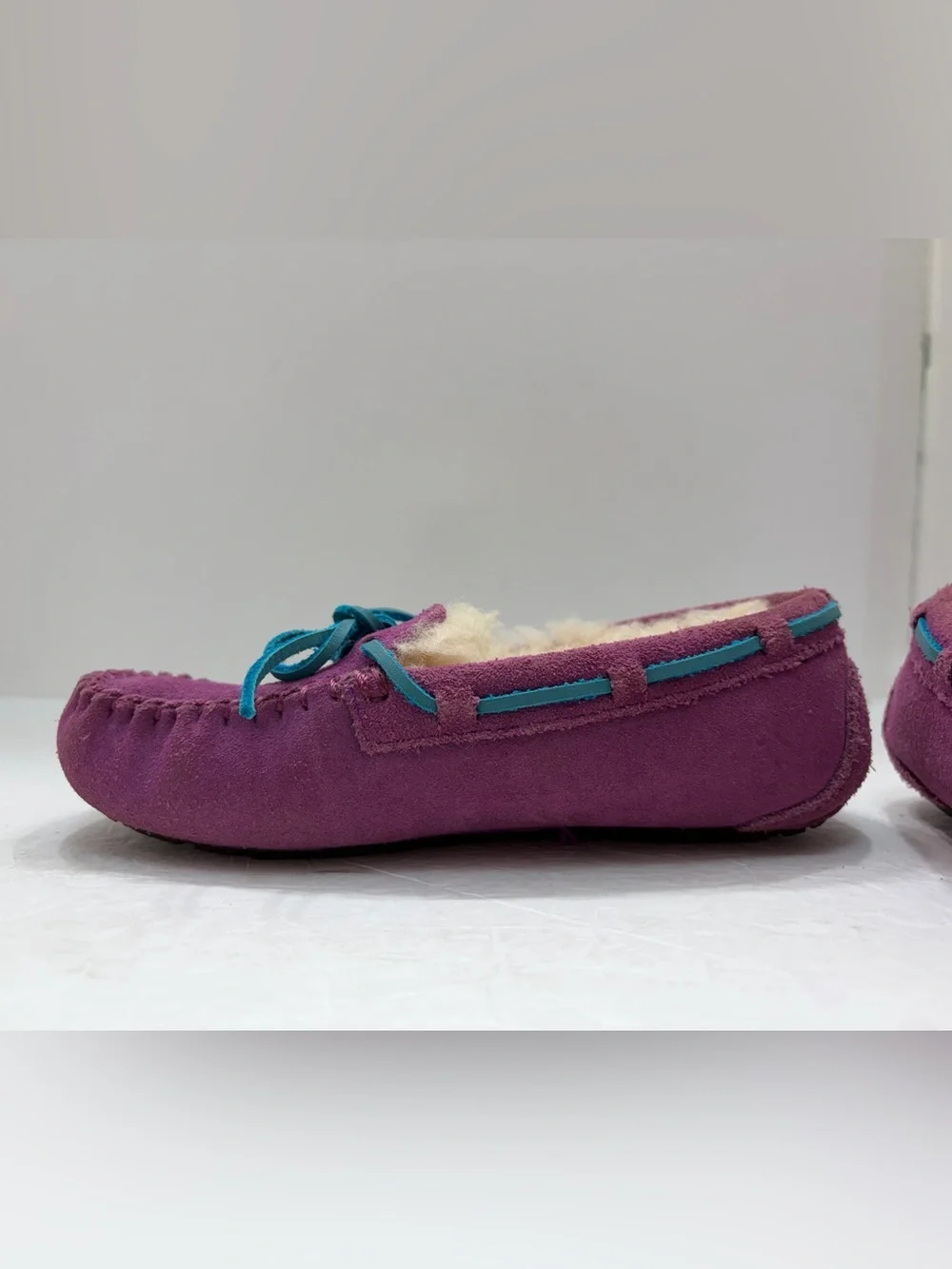 UGG Australia Kids Dakota Suede Slippers Moccasins Purple Teal Sz 13